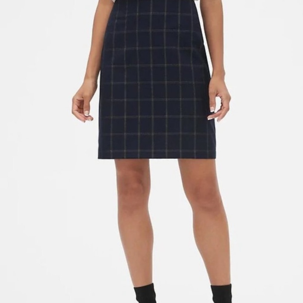 NWT Banana Republic Navy Plaid Skirt